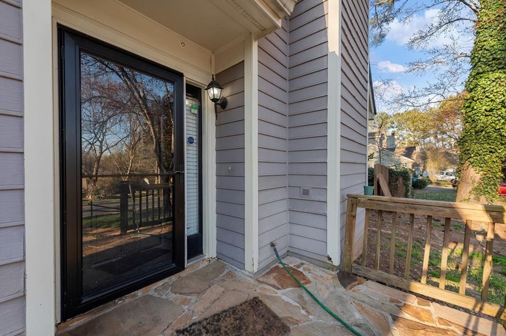 5695 Sugar Creek Ct, Norcross, GA 30093-4183