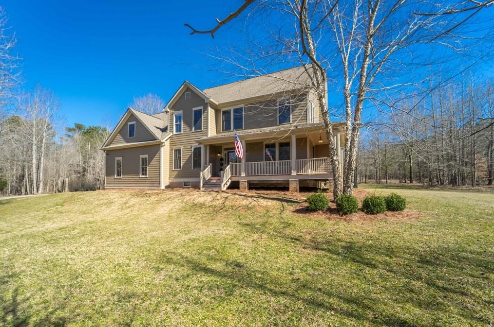 1560 Riverwalk Rd, Bishop, GA 30621