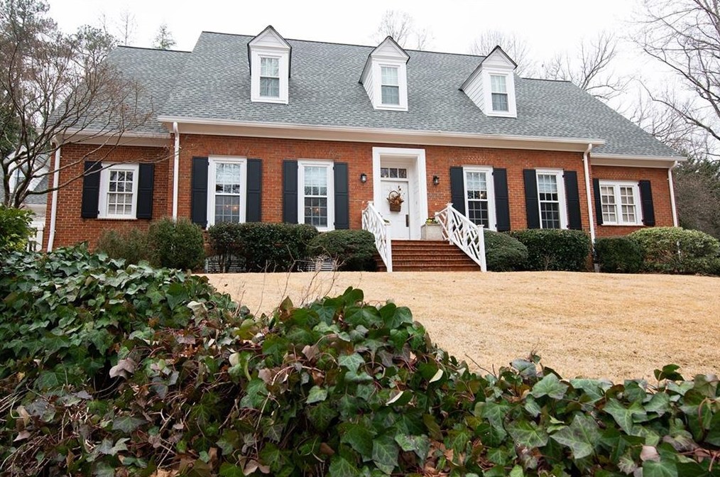 60 Old Vermont Pl, Atlanta GA  30328-4761 exterior