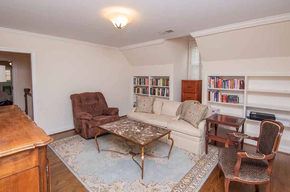 60 Old Vermont Pl, Atlanta GA  30328-4761 exterior