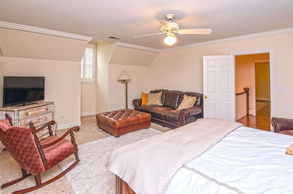 60 Old Vermont Pl, Atlanta GA  30328-4761 exterior