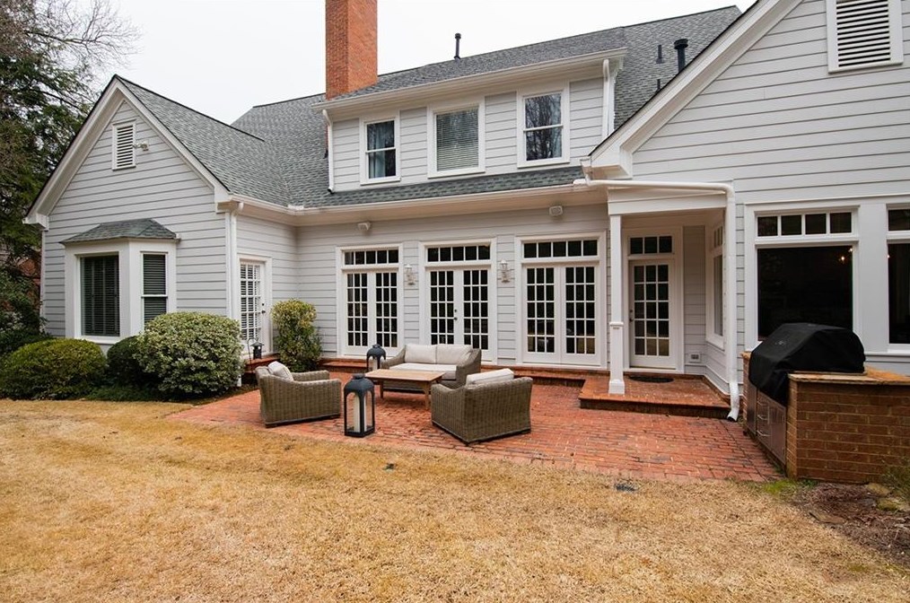 60 Old Vermont Pl, Atlanta GA  30328-4761 exterior