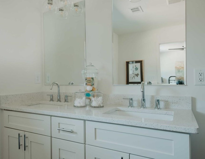 1269 Thurgood St, Atlanta GA 30314-2552 exterior