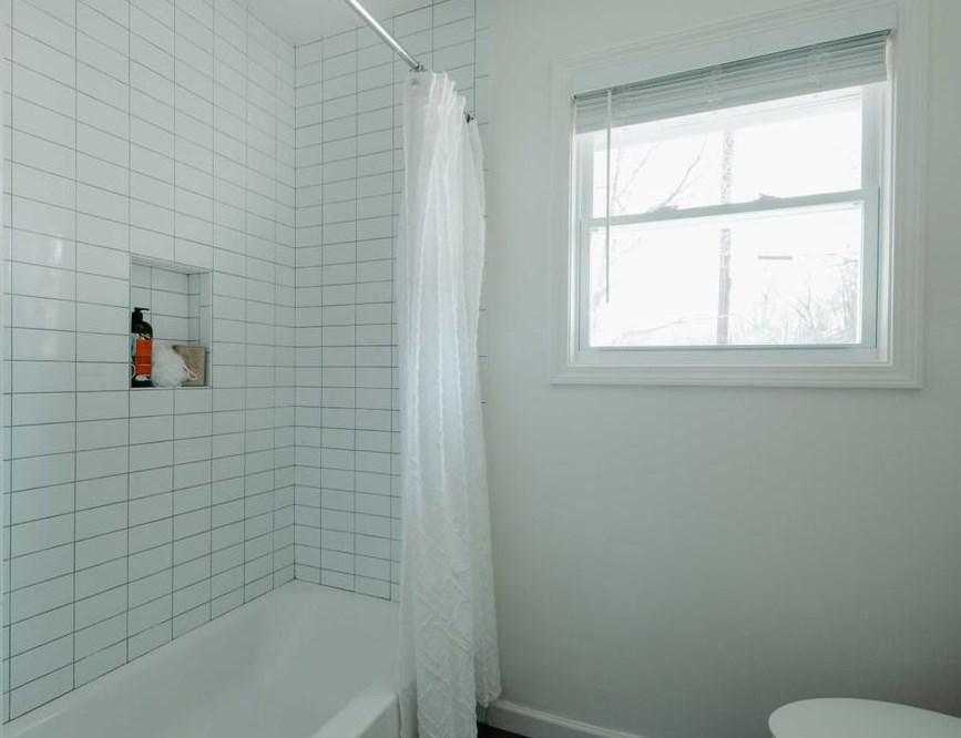 1269 Thurgood St, Atlanta GA 30314-2552 exterior