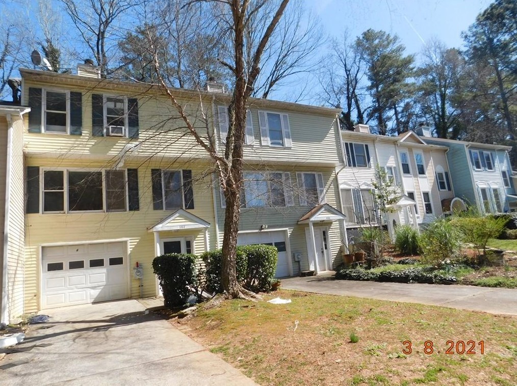 684 Stratford Green Way, Avondale Est, GA 30002-1367