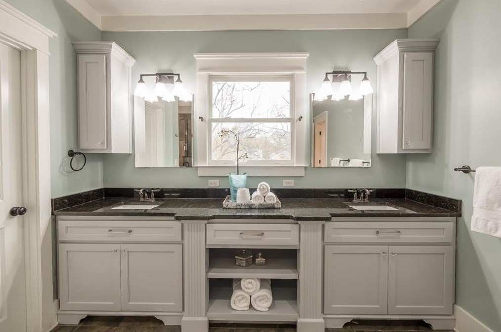 144 Mead Rd, Decatur GA  30030-3621 exterior