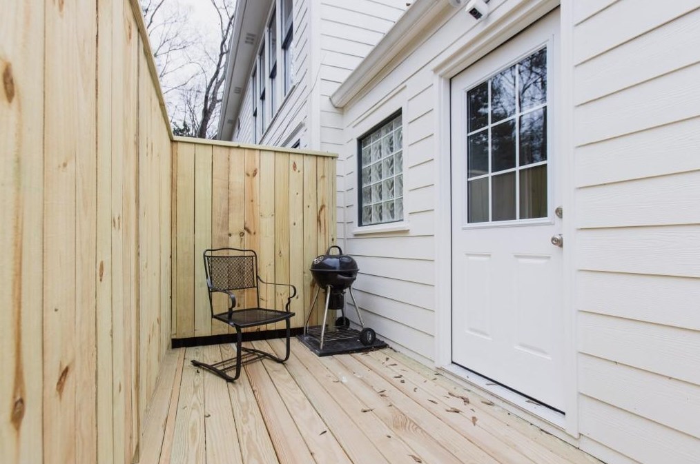 2082 Palifox Dr, Atlanta GA  30307-1814 exterior