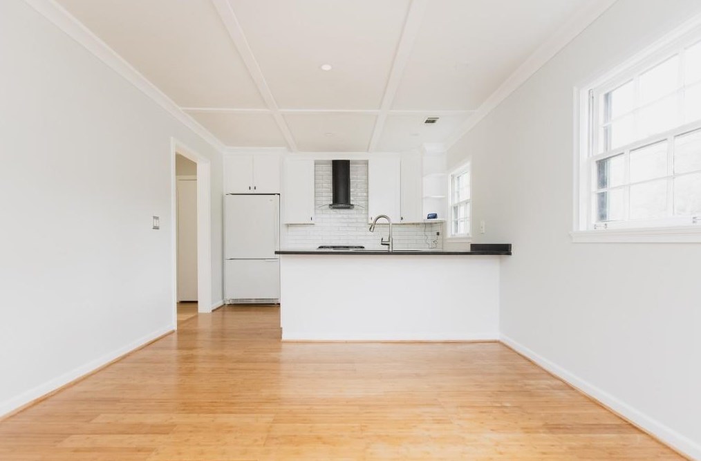 2082 Palifox Dr, Atlanta, GA 30307-1814