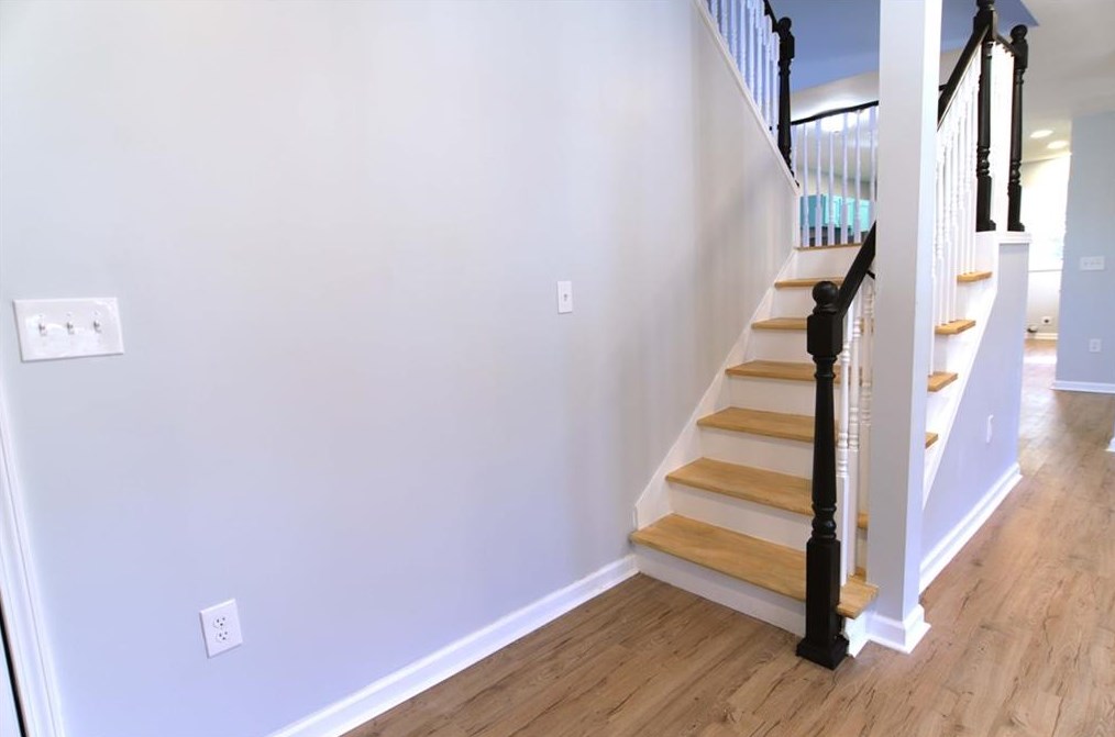 964 Forrest Blvd, Decatur GA  30030-4729 exterior