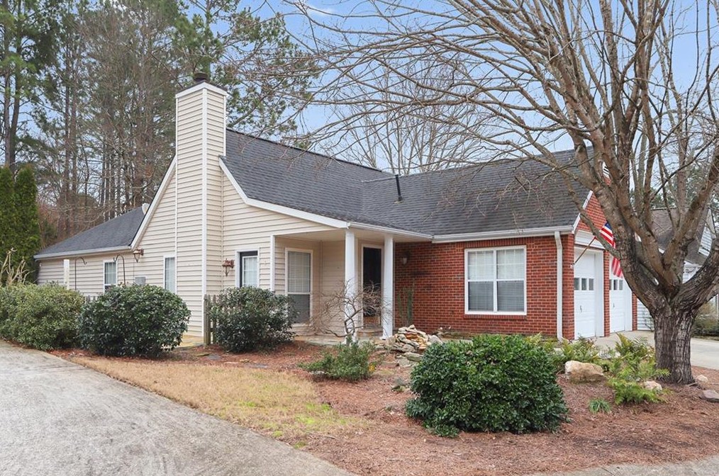 232 Dennis Dr, Alpharetta, GA 30009-6505