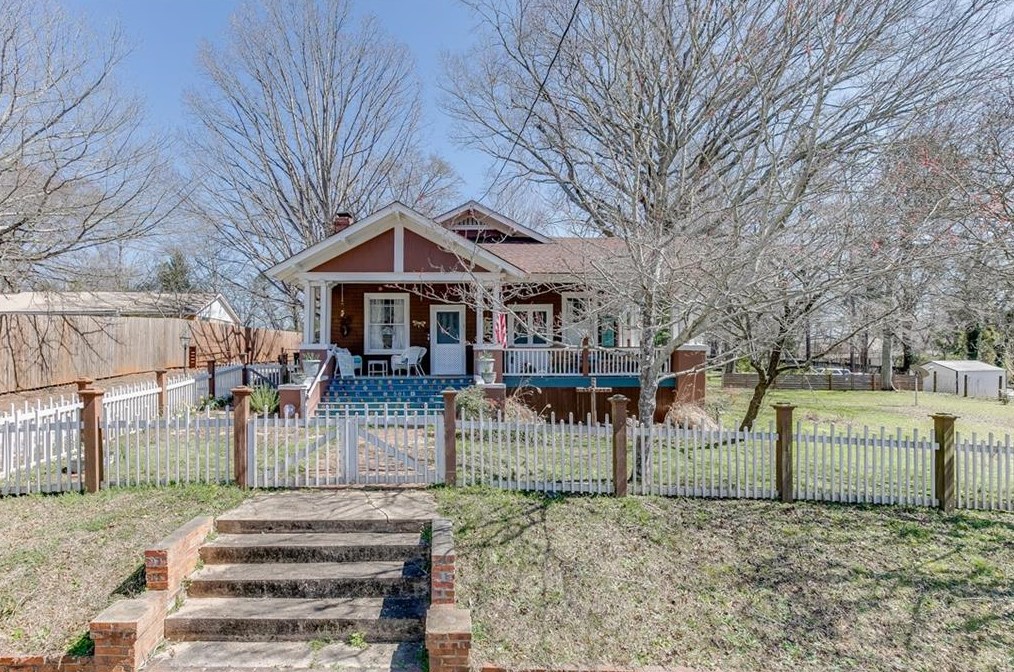 501 Spring St, Washington, GA 30673