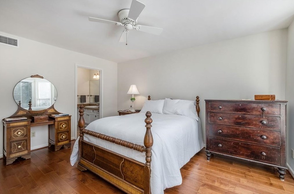 21 Old Decatur Cir, Decatur GA 30030-1653 exterior