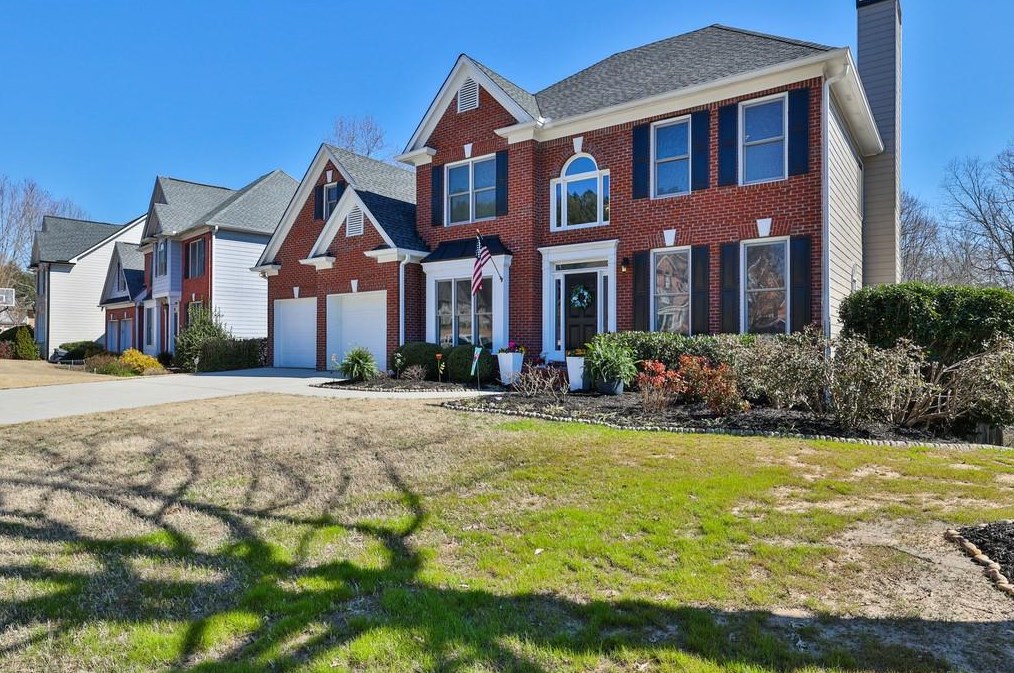 1464 Lake Heights Cir, Dacula, GA 30019-3231