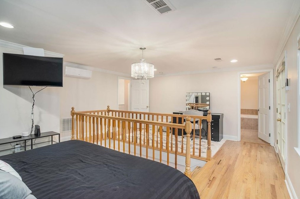 1823 Westminster Way, Atlanta GA  30307-1134 exterior