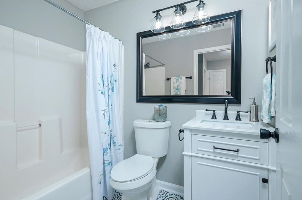 1152 Shr Dr, Atlanta GA 30311-3109 exterior