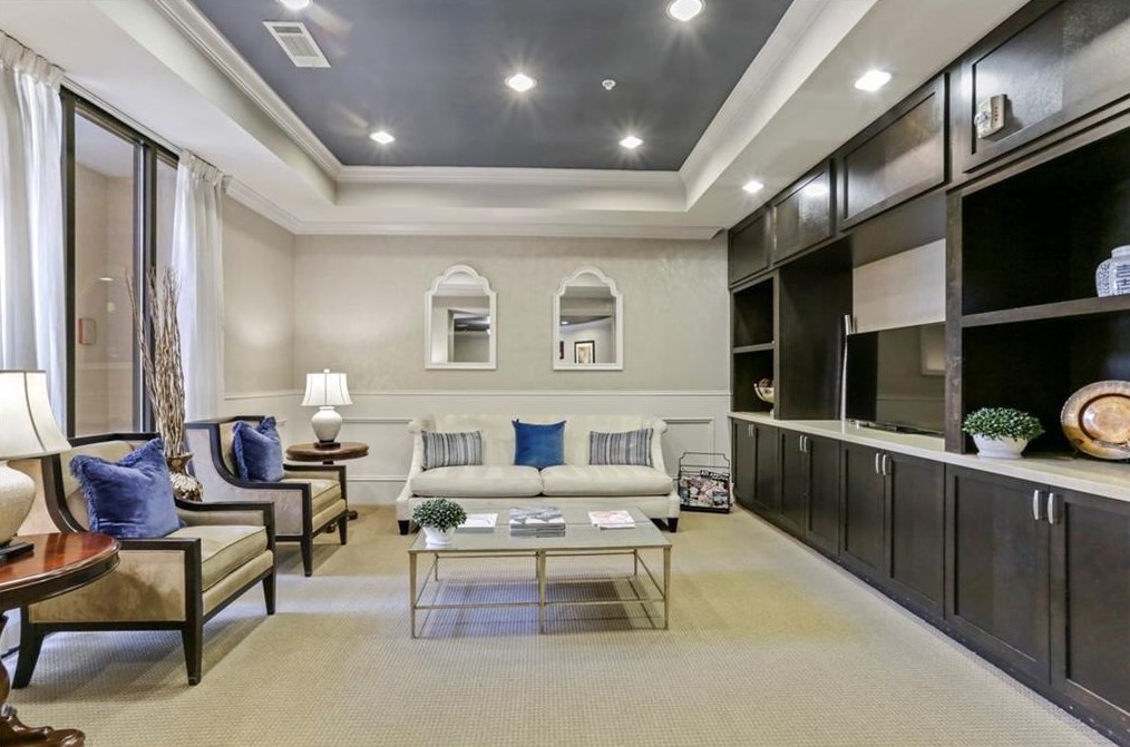 3621 Vinings Slope, Atlanta GA  30339-4107 exterior