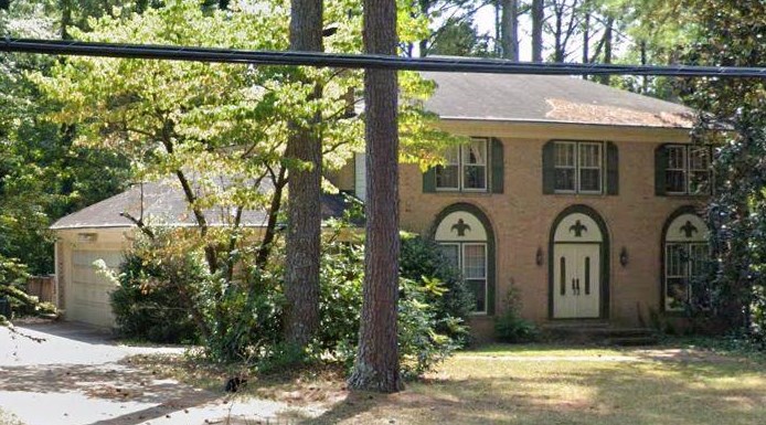 950 Carlisle Rd, Stone Mountain GA  30083-4746 exterior