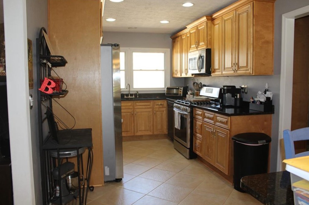 2140 Laurel Mill Way, Roswell, GA 30076-2322