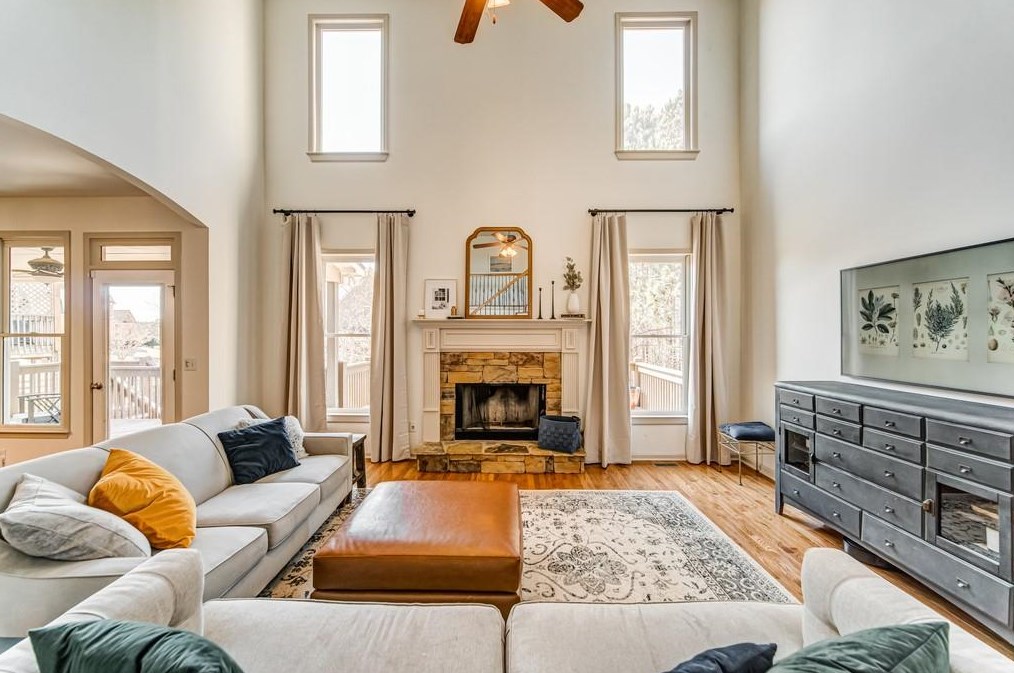 35 Red Bud Ln, Dallas, GA 30132-1142