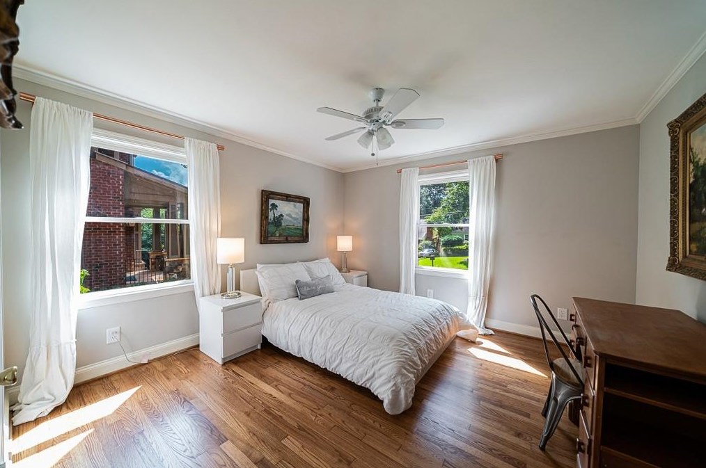 517 Trabert Ave, Atlanta GA 30309-2262 exterior