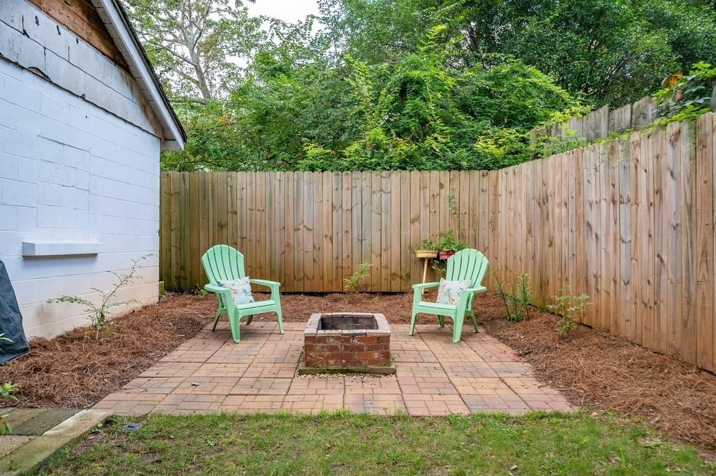 517 Trabert Ave, Atlanta GA 30309-2262 exterior