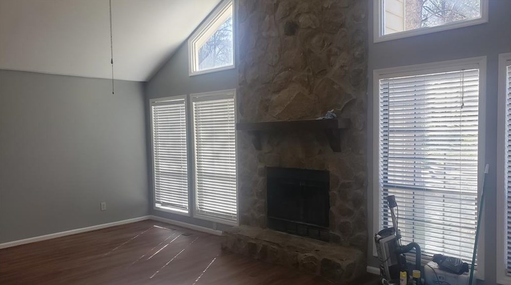 4290 Gregory Ln, Smyrna GA  30082-4427 exterior