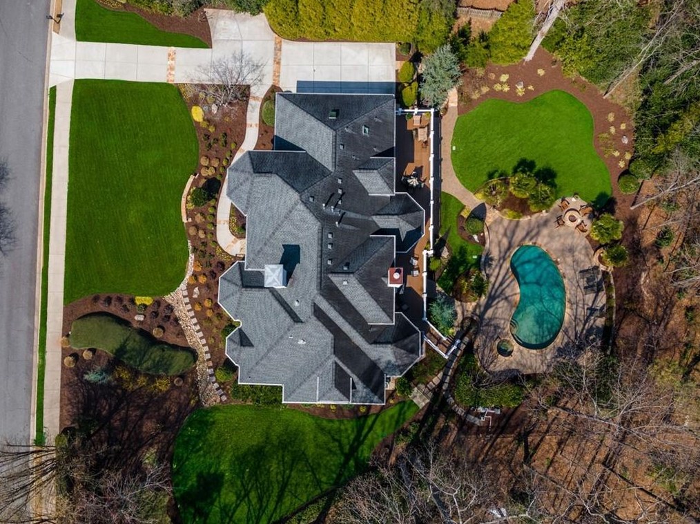 12235 Mdw Ln, Alpharetta GA 30005-7205 exterior