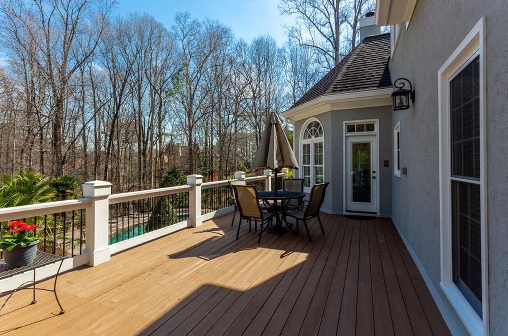 12235 Mdw Ln, Alpharetta GA 30005-7205 exterior