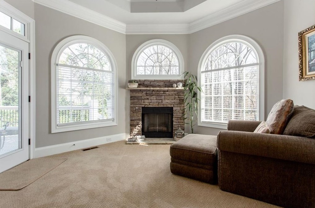 12235 Mdw Ln, Alpharetta GA 30005-7205 exterior