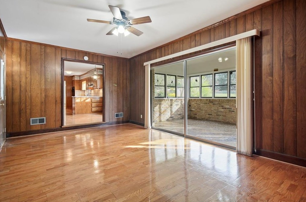 2624 Whiteleigh Dr, Atlanta GA  30345-1442 exterior
