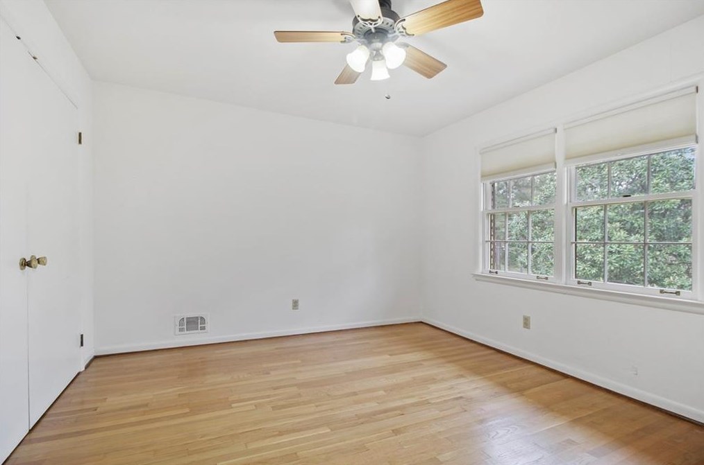 2624 Whiteleigh Dr, Atlanta GA  30345-1442 exterior