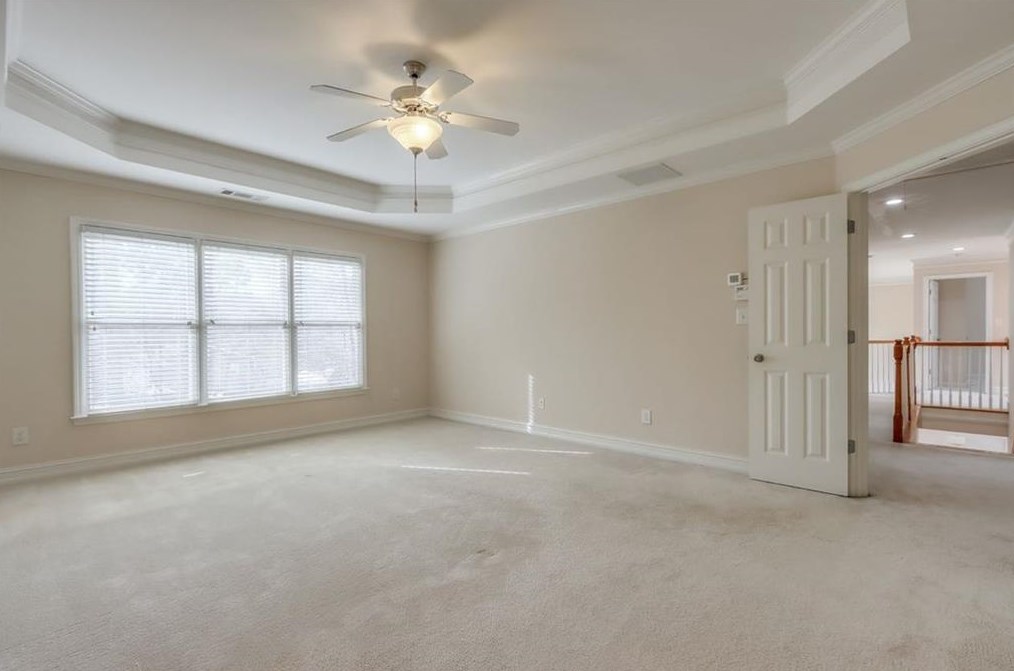 4418 Crestoak Dr, Smyrna GA  30082-4482 exterior