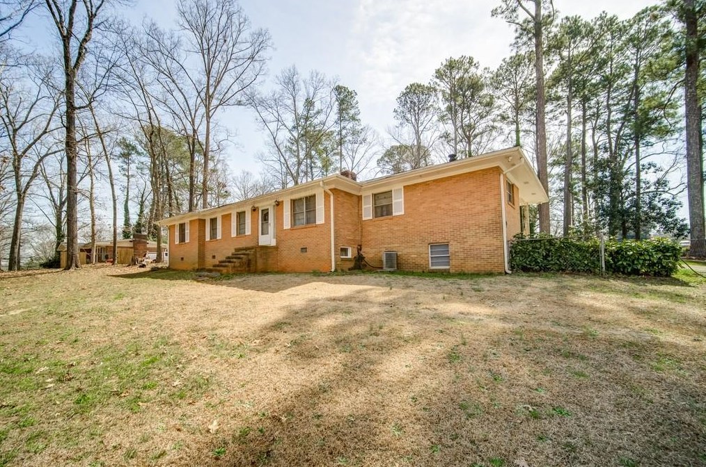 1129 Tanglewood Rd, Jonesboro, GA 30236-3260
