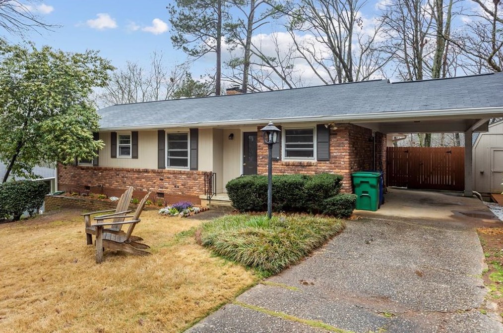 2186 Willivee Pl, Decatur GA  30033-4114 exterior