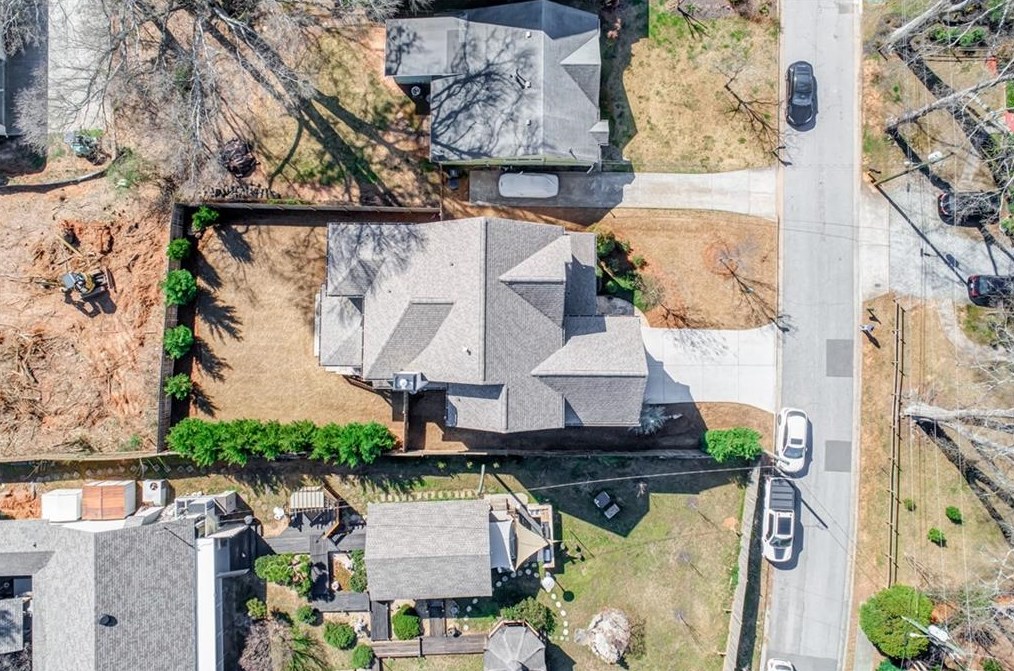 4221 Weaver St, Smyrna GA 30080-6421 exterior