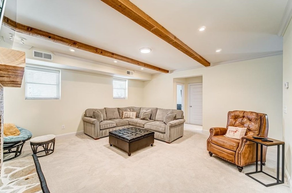 4221 Weaver St, Smyrna GA 30080-6421 exterior