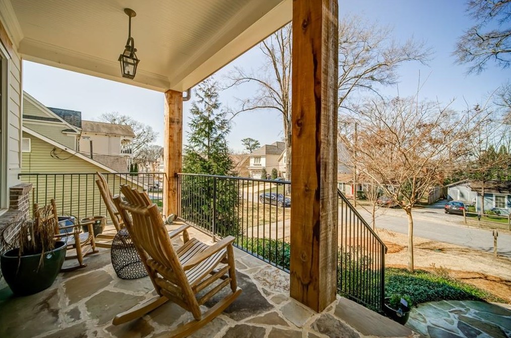 4221 Weaver St, Smyrna GA  30080-6421 exterior