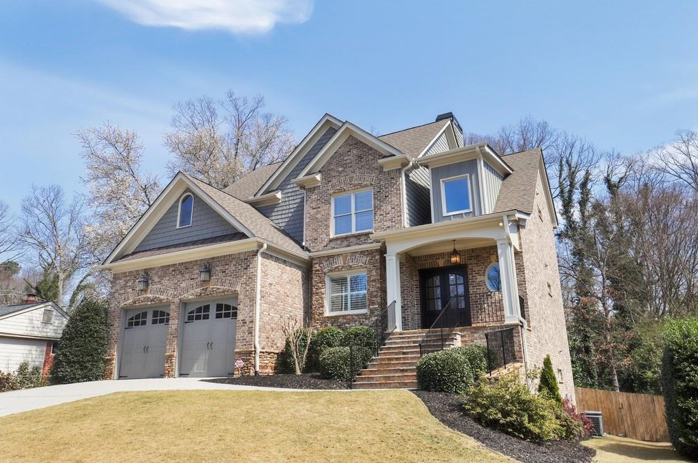 3051 Templewood Dr, Atlanta, GA 30319-2936
