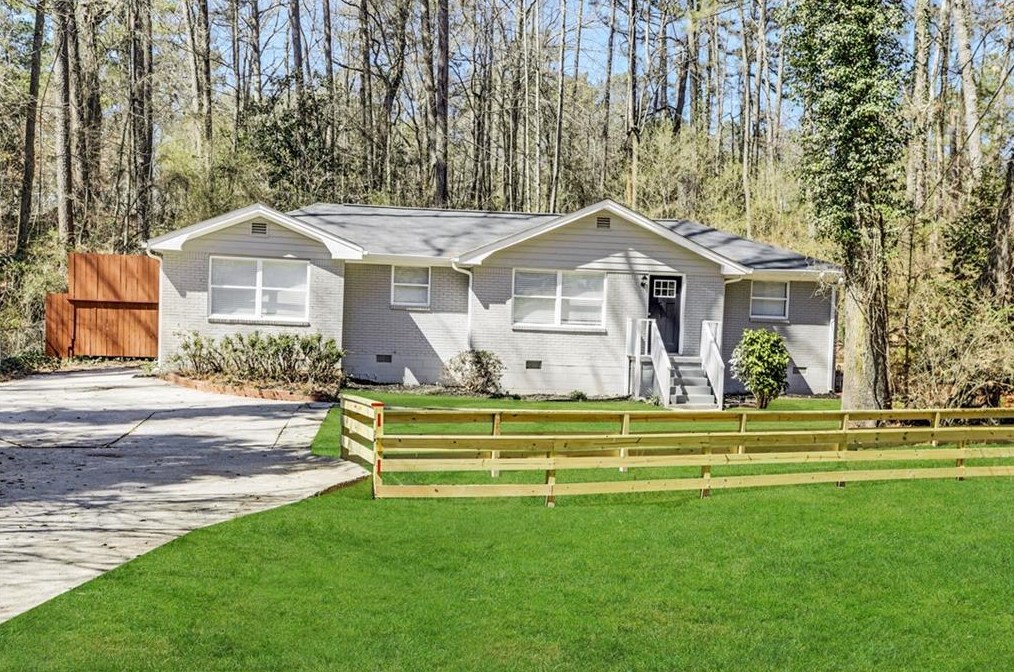 1721 Lee St, Decatur, GA 30035-1659