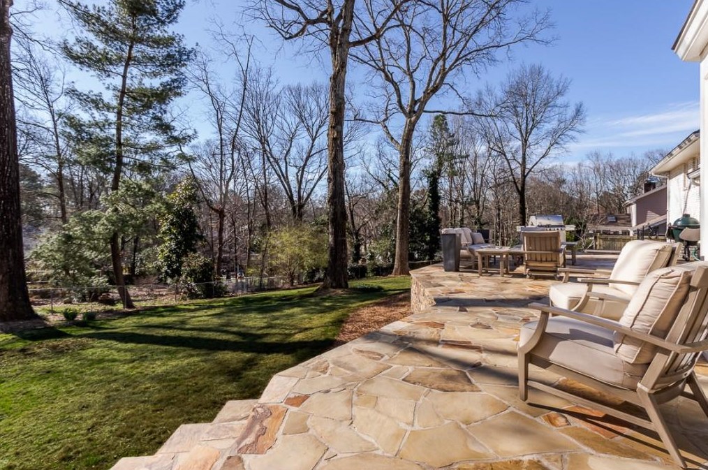 1659 Tichenor Ct, Atlanta GA 30338-4641 exterior