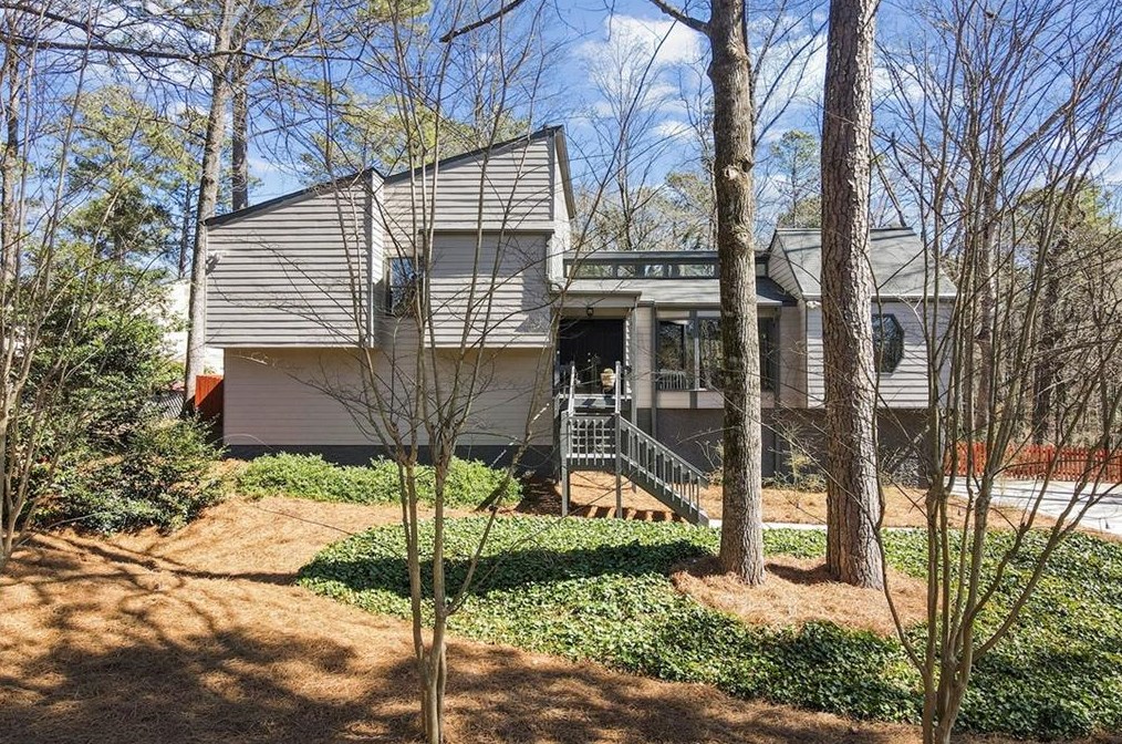 3711 Cedar Ridge Dr, Smyrna GA  30080-5650 exterior