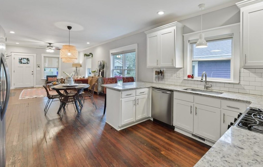 81 Rockyford Rd, Atlanta GA  30317-1339 exterior