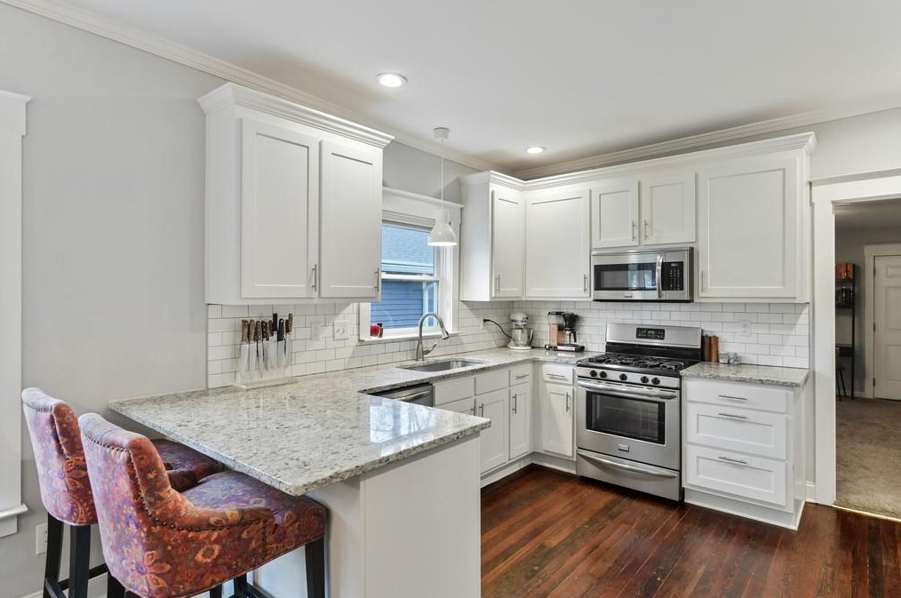 81 Rockyford Rd, Atlanta GA  30317-1339 exterior