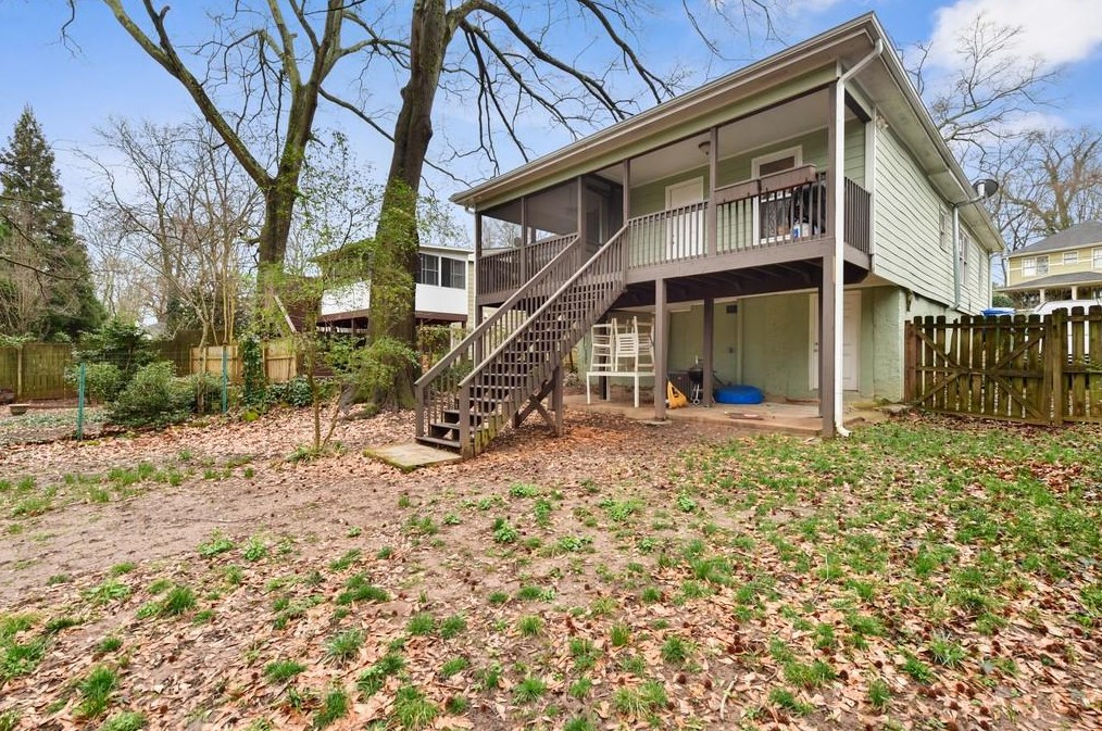 81 Rockyford Rd, Atlanta GA  30317-1339 exterior