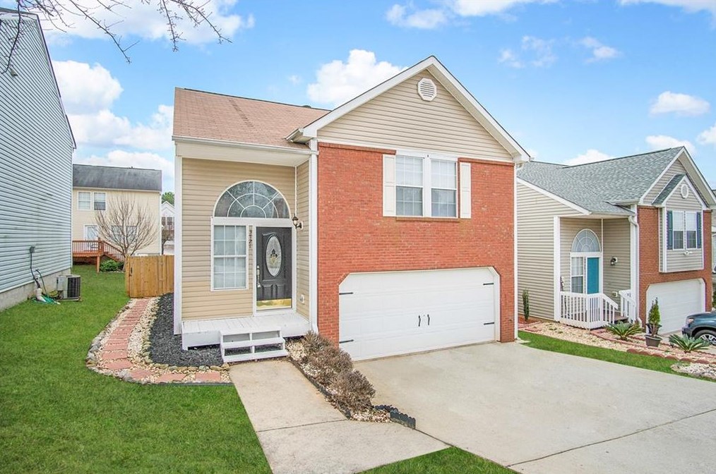 3721 Longview Dr, Douglasville, GA 30135