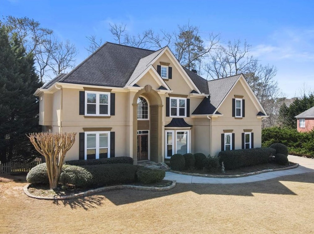 905 Highland Bend Cv, Alpharetta, GA 30022-4795