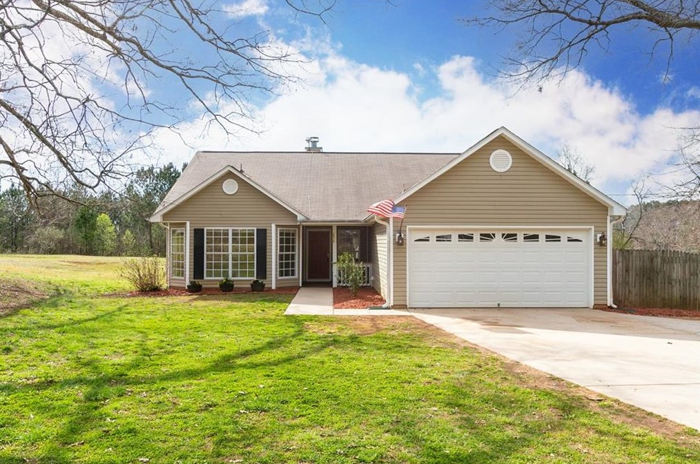 2015 Freeman Rd, Jonesboro, GA 30236-6709