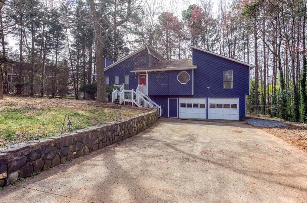 2243 Mohawk Trl, Acworth, GA 30102-2450