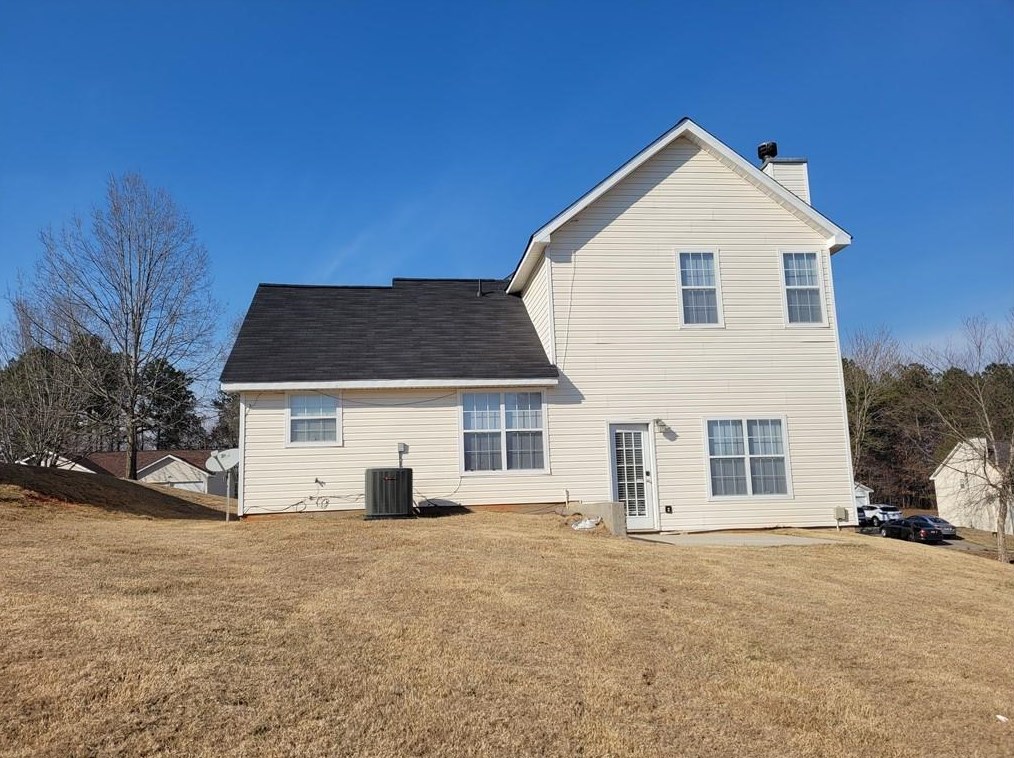 3583 Winds Trl, Douglasville GA  30135-8203 exterior