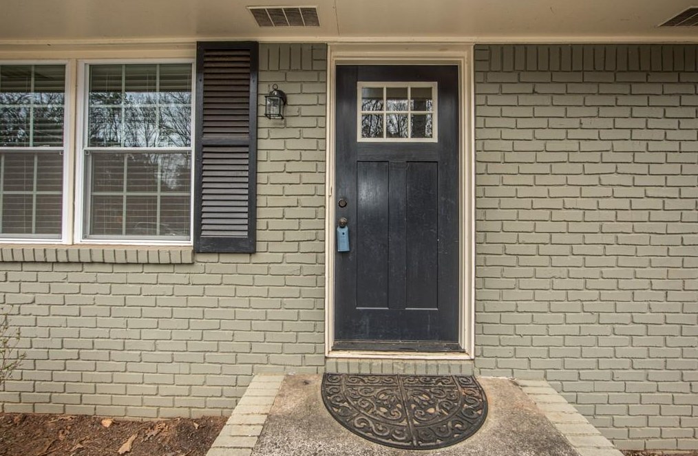 3051 Fern Valley Dr Sw, Marietta, GA 30008